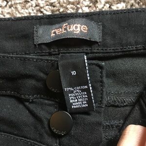 High waisted black jeans